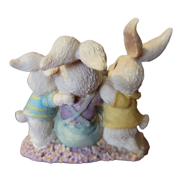 Vtg Magic Creations 3 Easter Bunny Rabbit Statue Figurine - Picture 2 of 3
